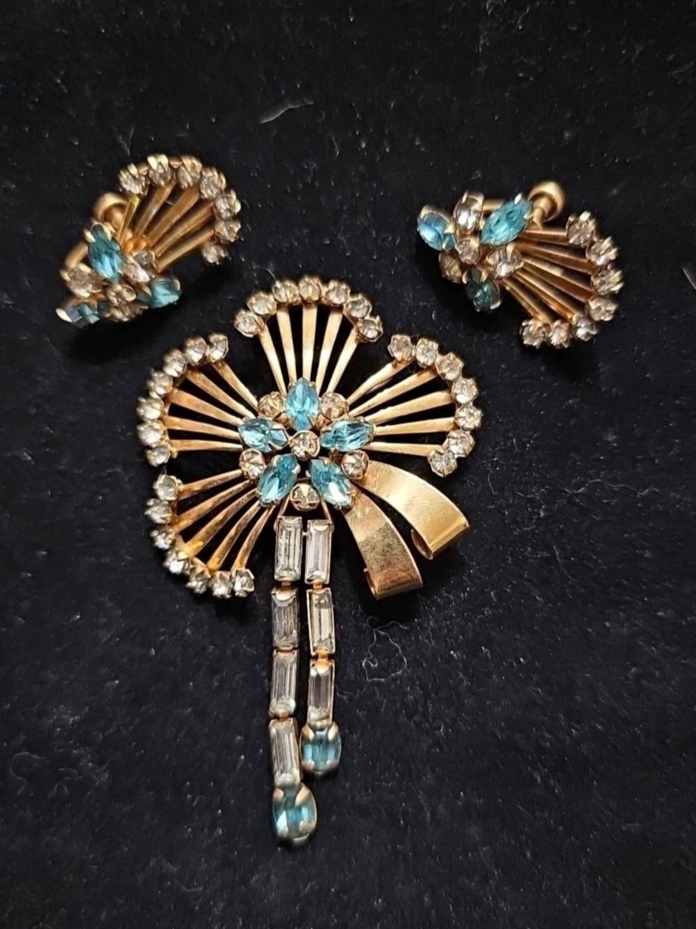 Vtg M&S 12K Gold Filled Blue Zircon Rhinestone Brooch Earring Set Parure